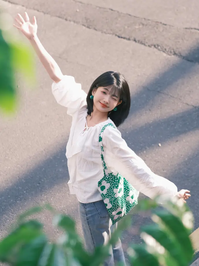 招商App界面展示